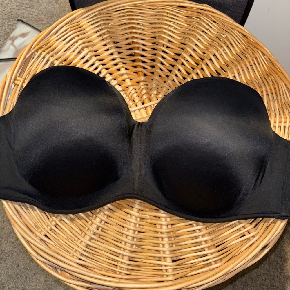 Soma Black Strapless Bra